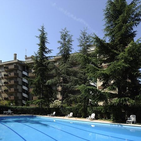 Residence Parco Salario Рим Экстерьер фото