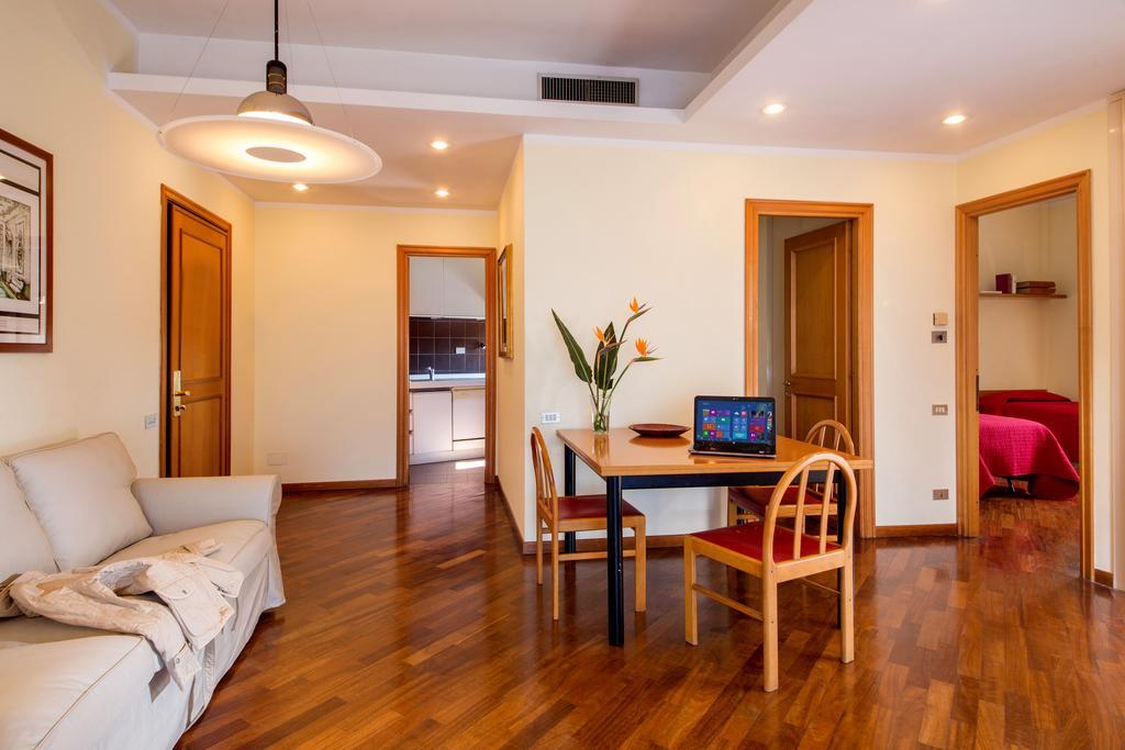 Residence Parco Salario Рим Экстерьер фото