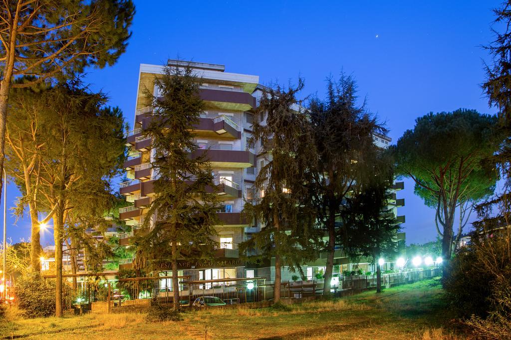 Residence Parco Salario Рим Экстерьер фото